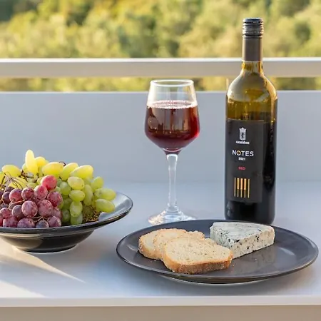 Willa Brand New Kefalonia Stone - Trapezaki Tranquility