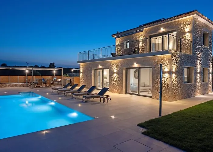 Brand New Kefalonia Stone - Trapezaki Tranquility