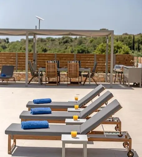 Brand New Kefalonia Stone - Trapezaki Tranquility فيلة ترابيزاكي